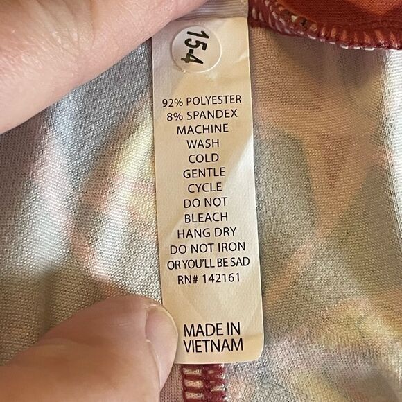 LuLaRoe Women’s One Size Disney Leggings • Beauty & The Beast Leisurewear NWOT - Picture 15 of 15